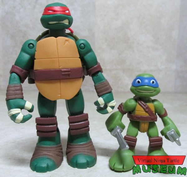 Battle Shell Raphael and Half-Shell Hero leo