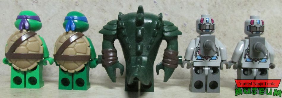 mini figure rear view