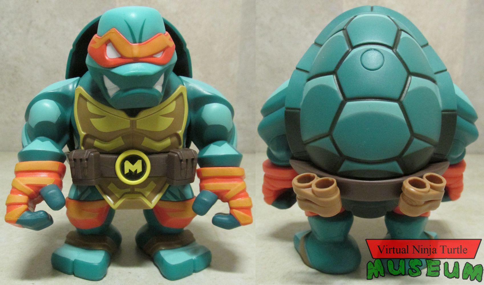 Shadow Ninjas Michelangelo front and back