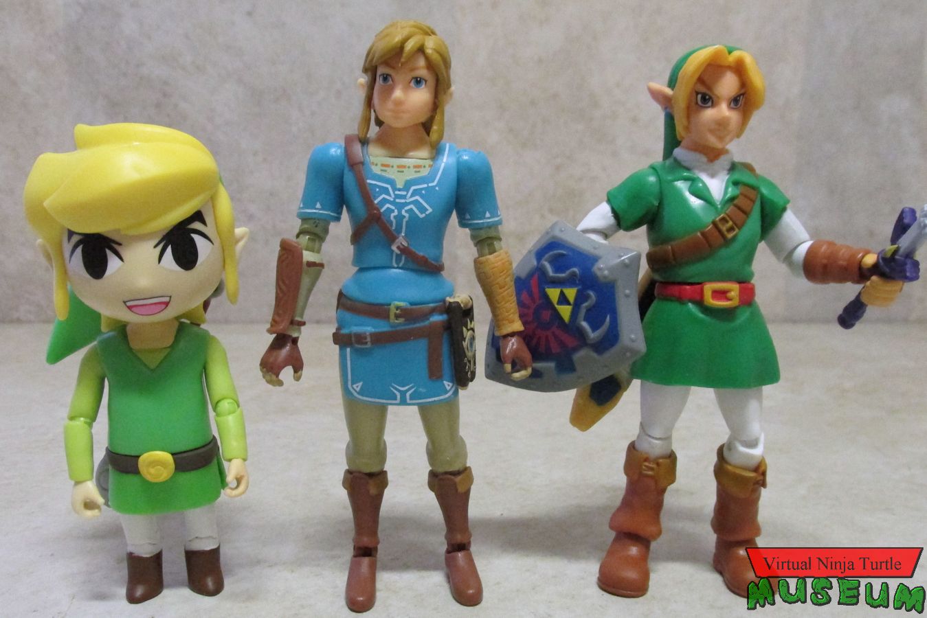 BOTW Link , Wind Waker Link and OoT Link