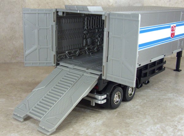 trailer ramp