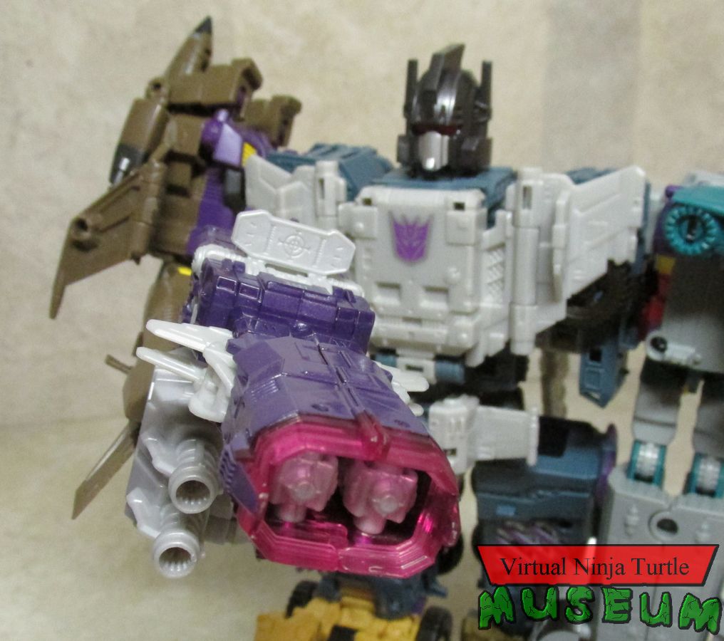 Bruticus with Shockwave